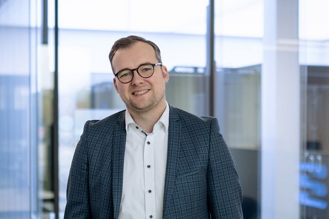 Nils Aalders, Mitarbeiter im Vertriebsinnendienst